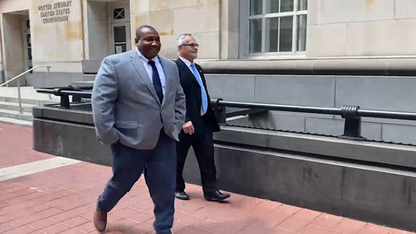 Mistrial declared after jury 'deadlocked' over former CPD chief's racial discrimination lawsuit - Vimarsana News