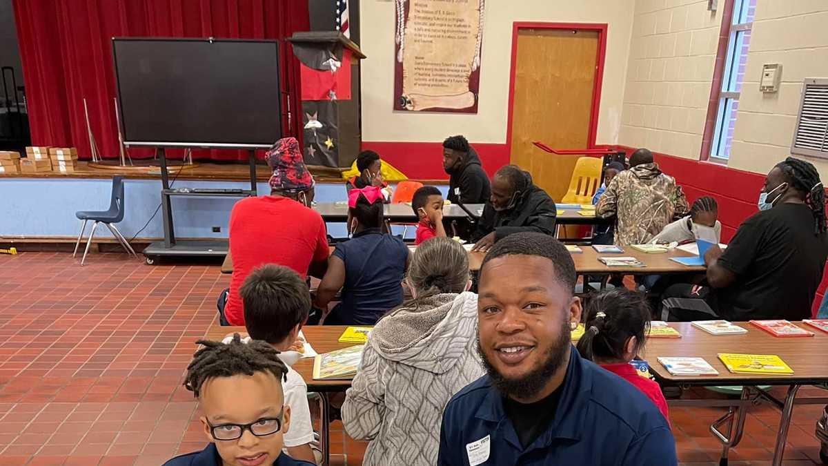 Donuts With Dad Davis Elementary School Montgomery, Alabama