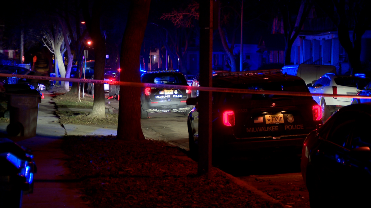 2 killed in early-morning Milwaukee shooting, police seeking shooter