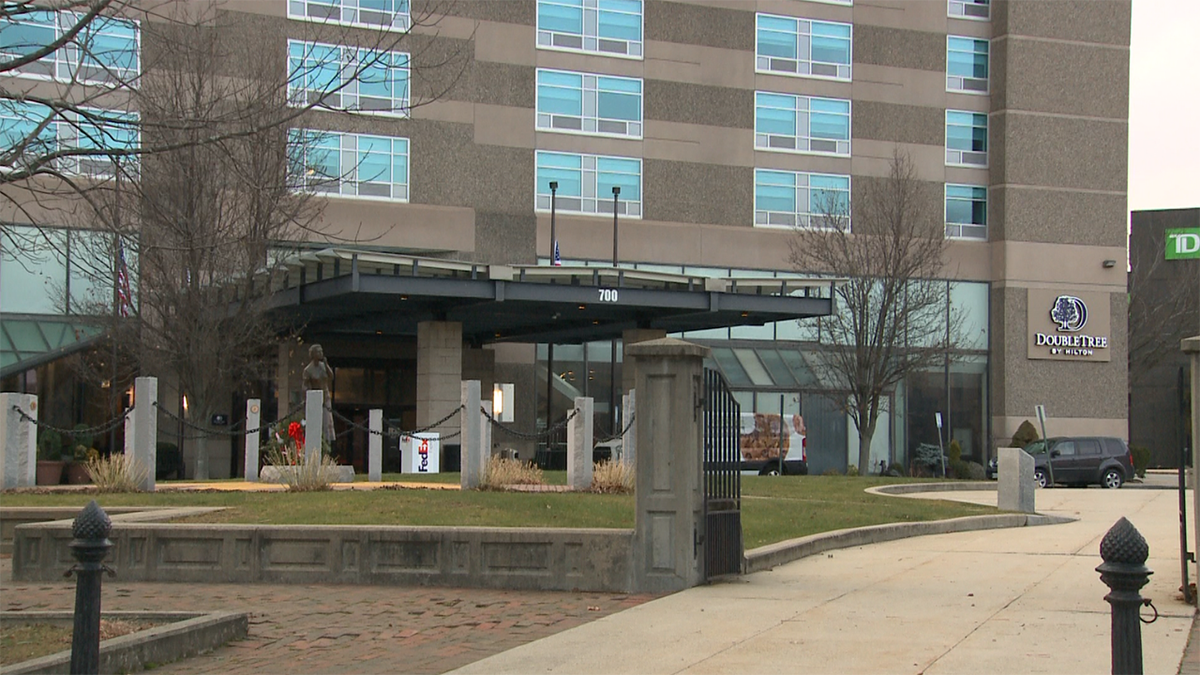 Speaker to hold NH House sessions at Manchester exposition center