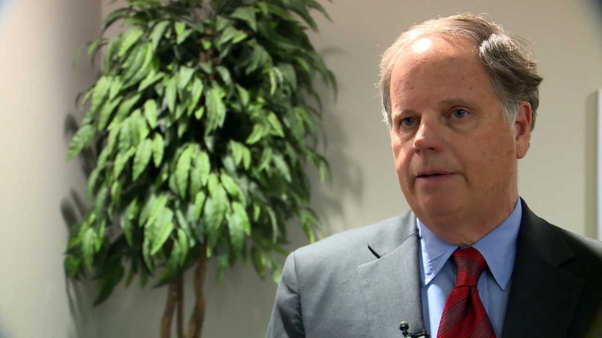 Former US Attorney Doug Jones running for US Senate in Alabama as Democrat