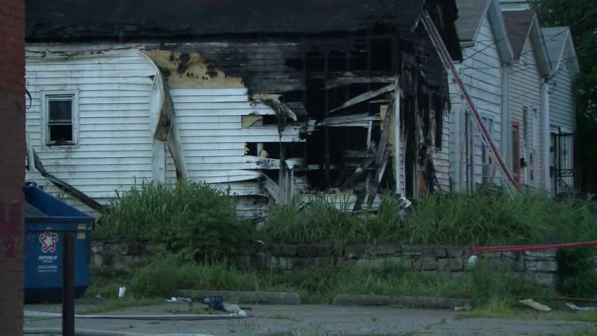 Officials respond to house fire in Portland neighborhood, 1 person injured