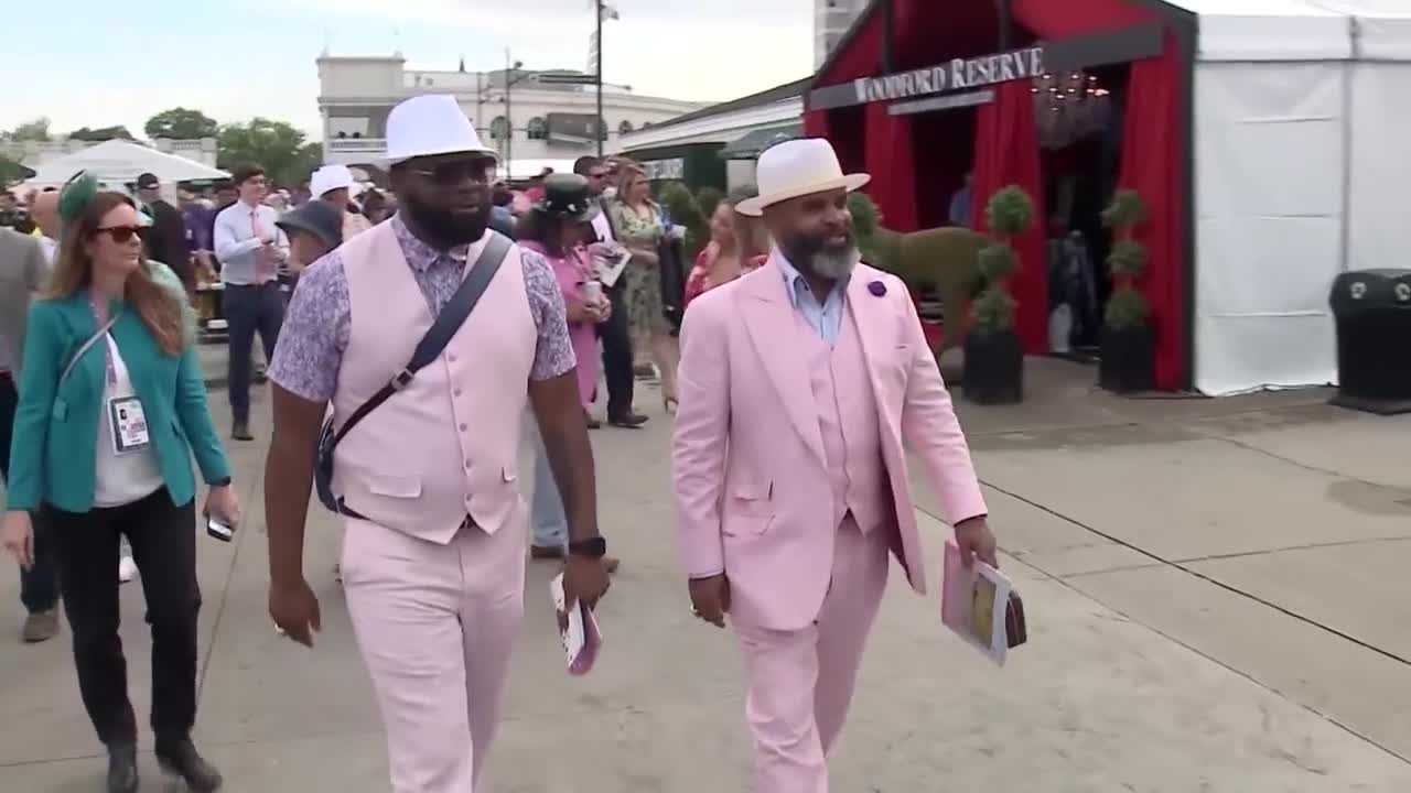 Kentucky clearance oaks outfits