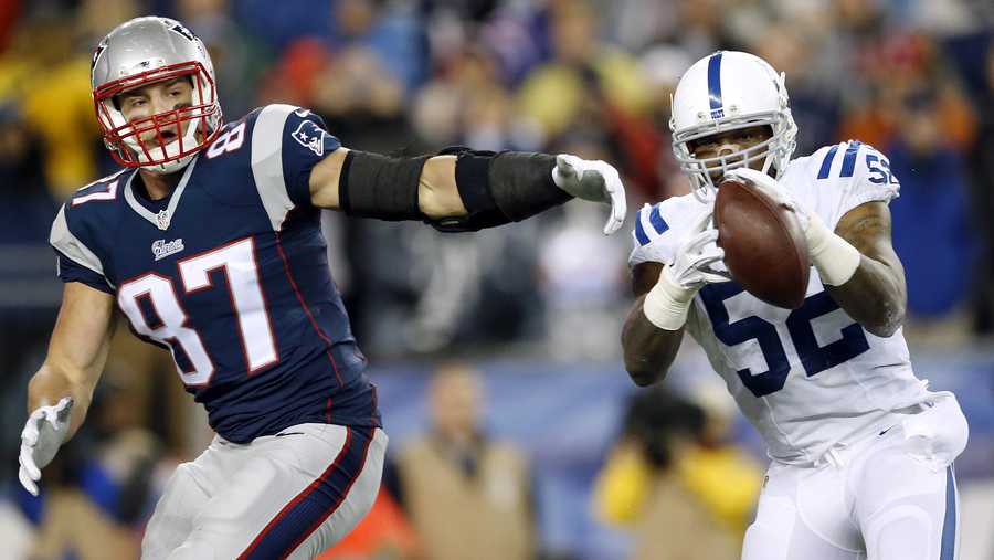 D'Qwell Jackson asks Tom Brady for help reclaiming football that sparked  Deflategate