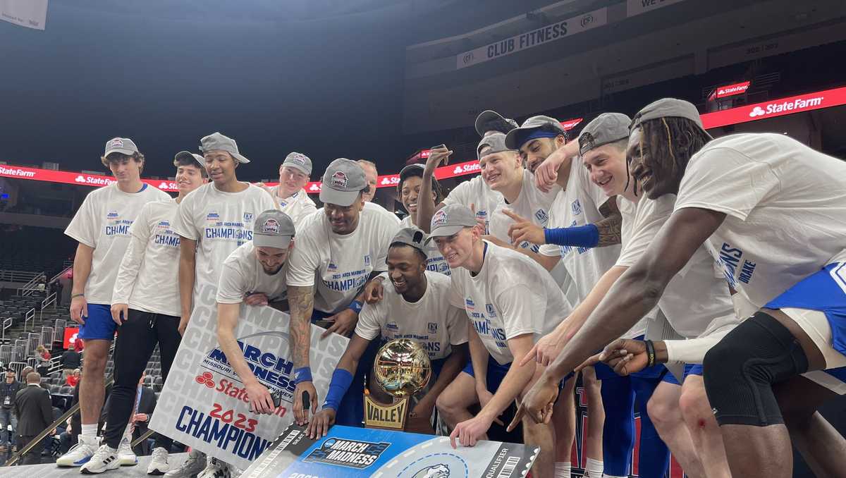 Photos: Drake Bulldogs win MVC Arch Madness in St. Louis