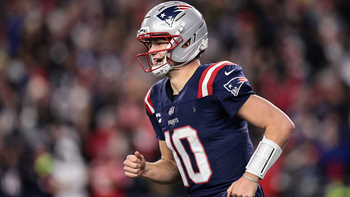 Live updates beginning at 2 p.m.: Patriots hosting Texans in playoff game on WMUR-TV