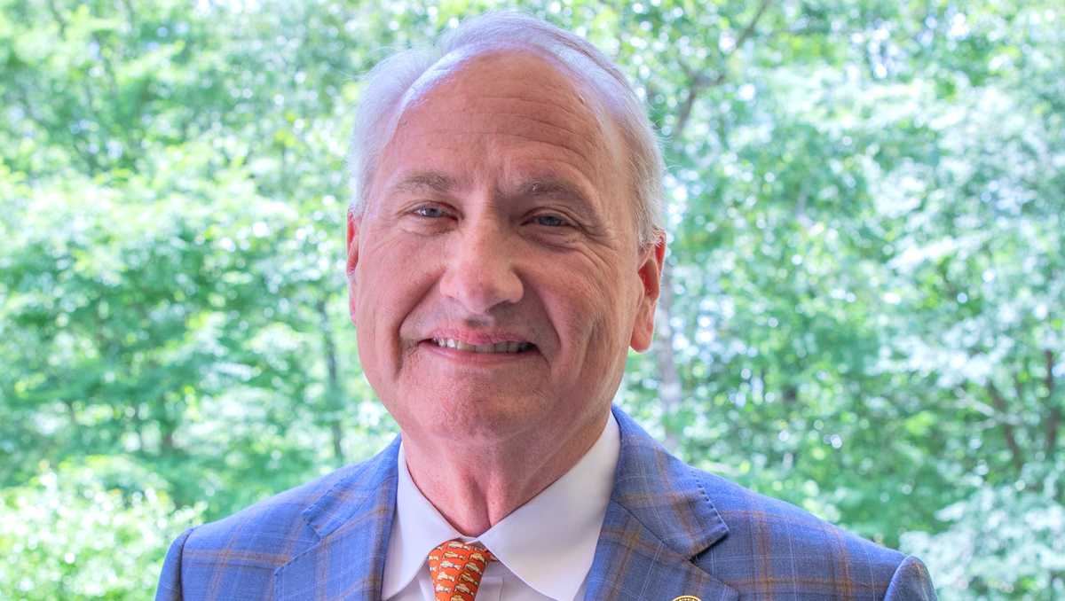New Wildlife Commissioner takes oath of office