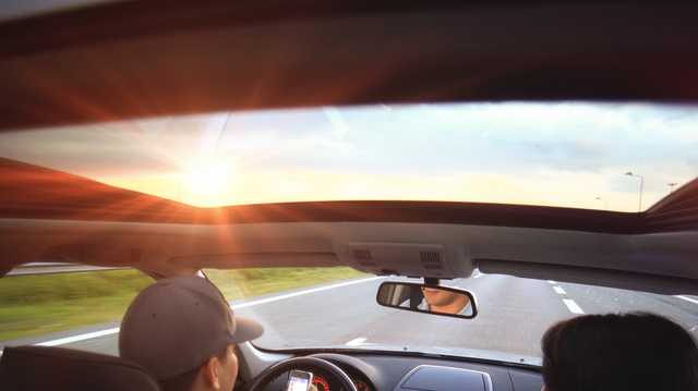 Alabama law could fine you for driving with phone in your hand
