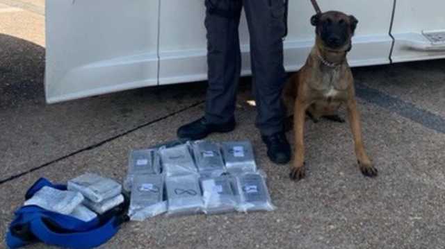 Cocaine with street value of $586,000, tractor-trailer seized after traffic stop on I-55 - Vimarsana News