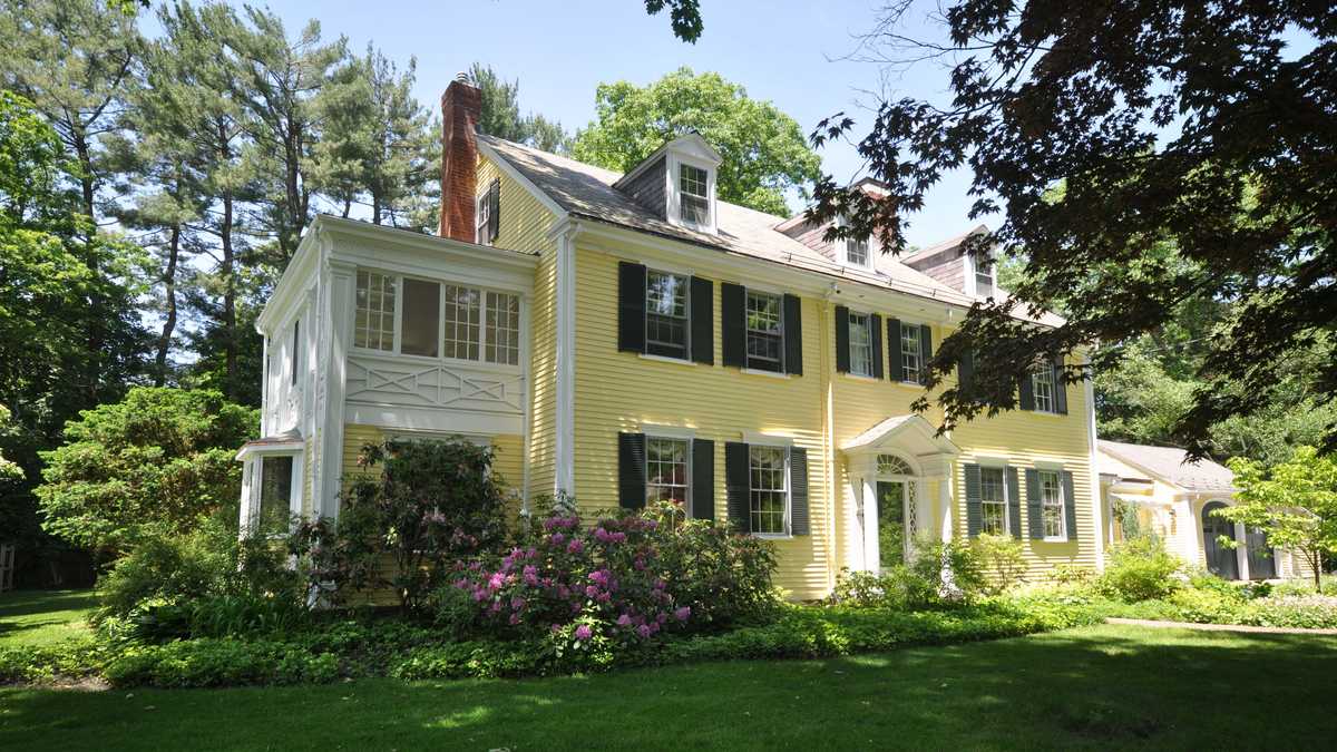 Stately classic colonial on market in Concord for $2.29M