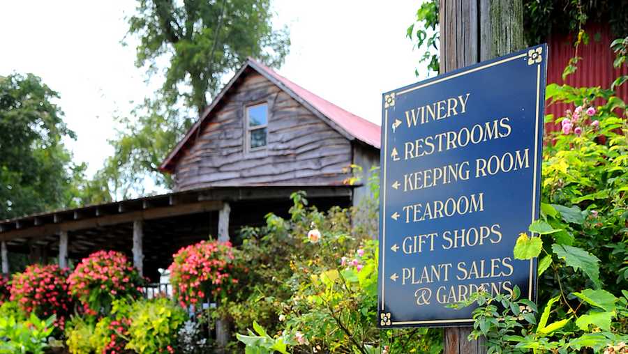 Indiana couple wins award for preserving farm dating to 1821