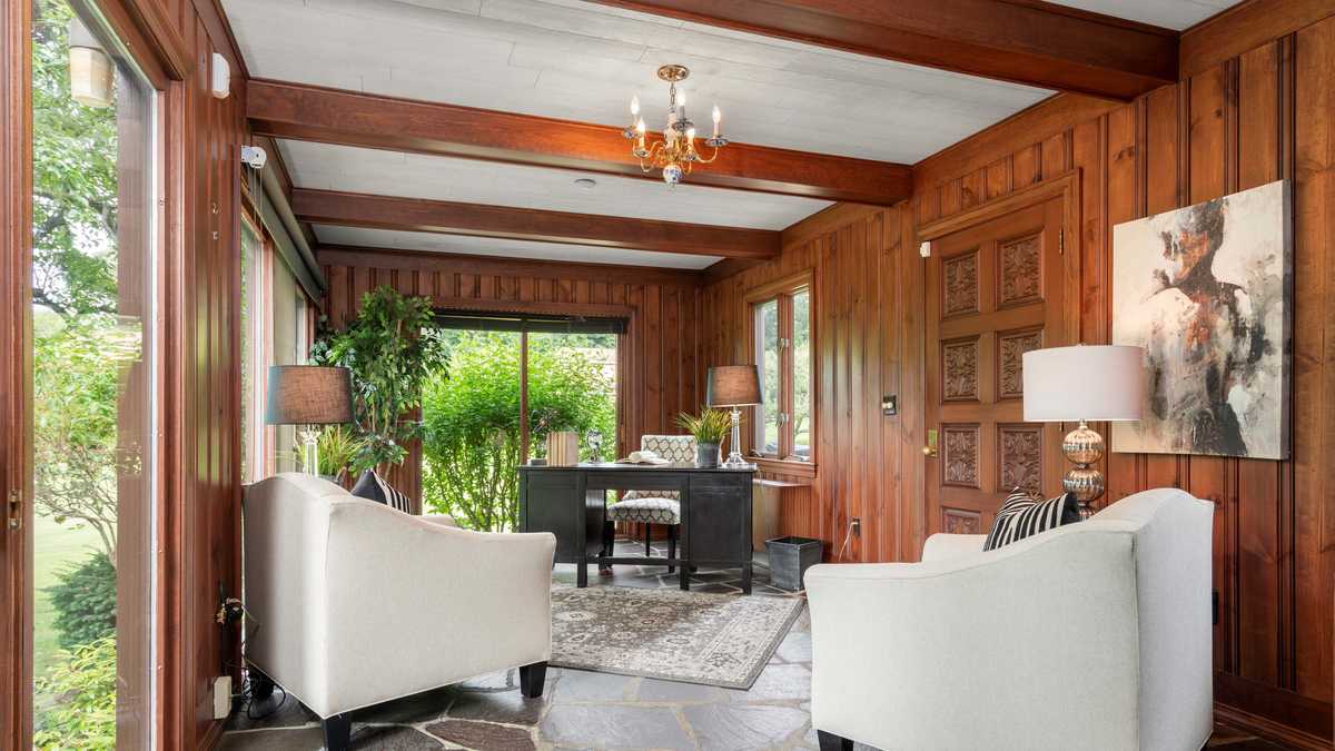 $2.7M Needham home sits on waterfront of Charles River