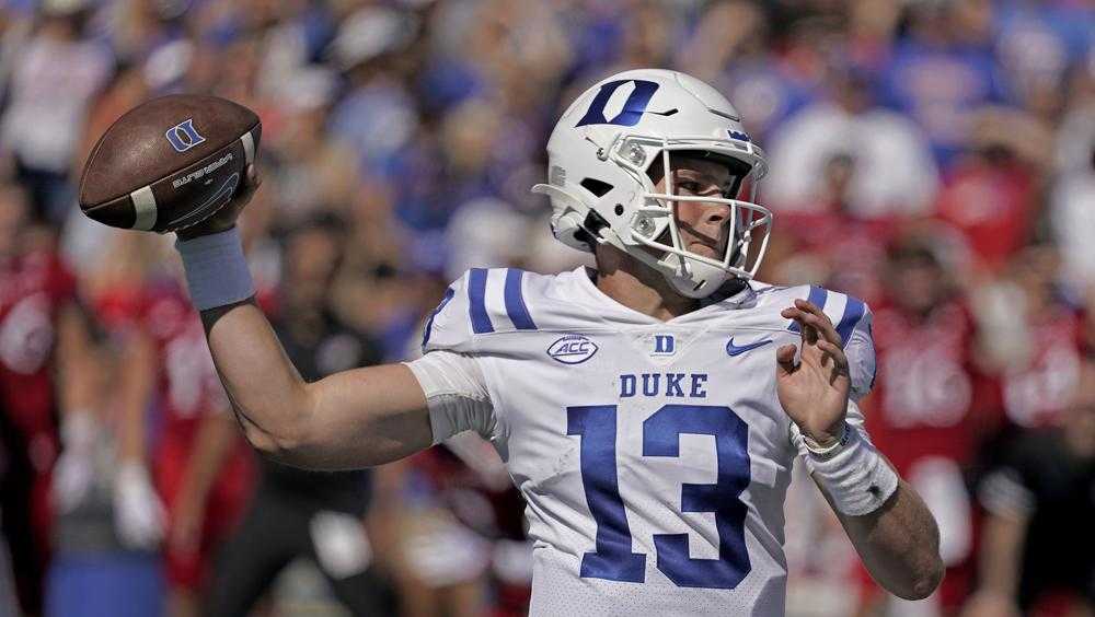 Duke Falls to Kansas, 35-27 - Duke University