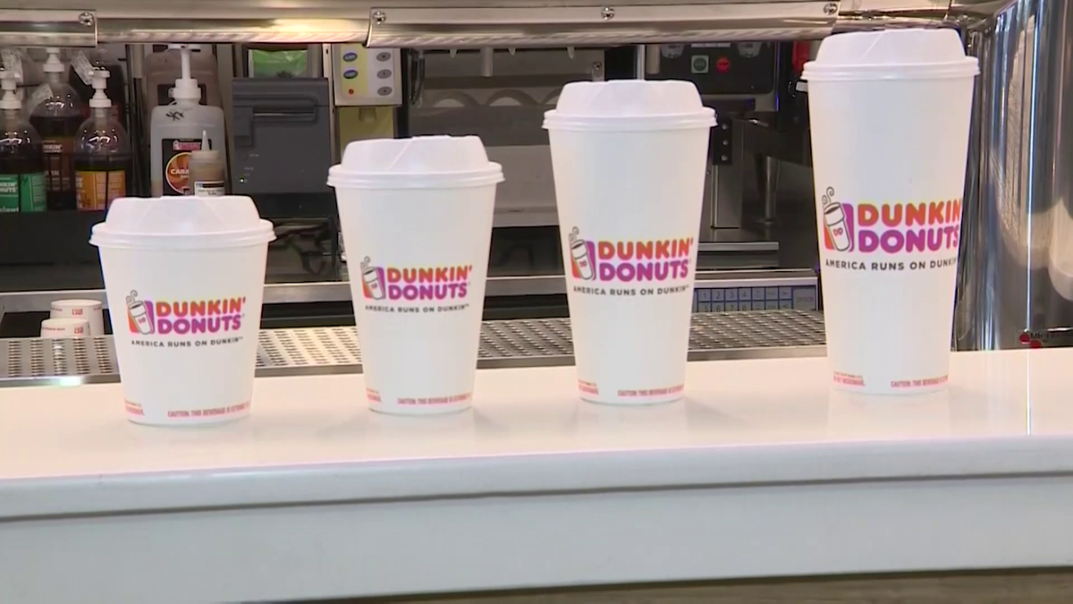 This image has an empty alt attribute; its file name is dunkin-1589276828.png
