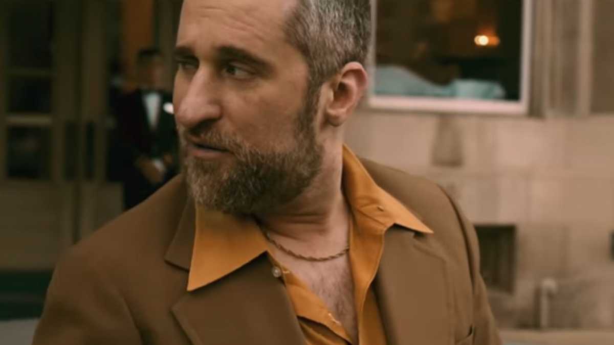 Dustin Diamond plays slain Harvey Weinstein in music video filmed in Milwaukee