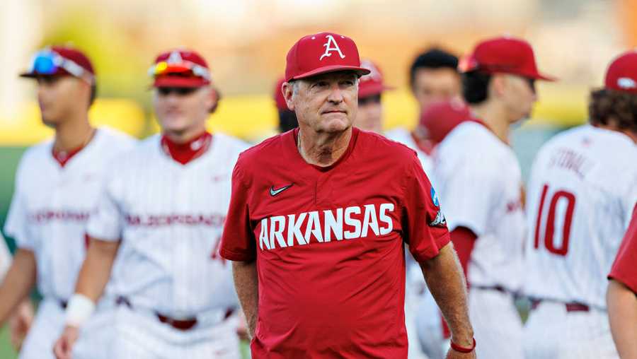 Razorback baseball on the road to start NCAA tournament for first time ...