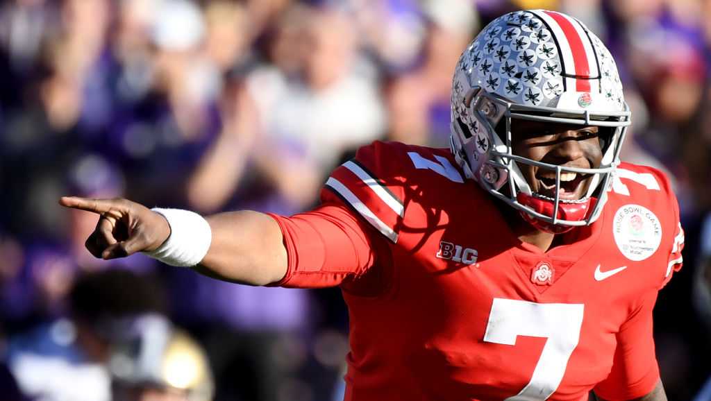 Ohio State paid tribute to Dwayne Haskins at spring game