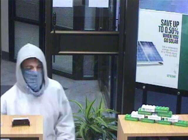 Omaha police seek help identifying suspect in bank robbery - KETV