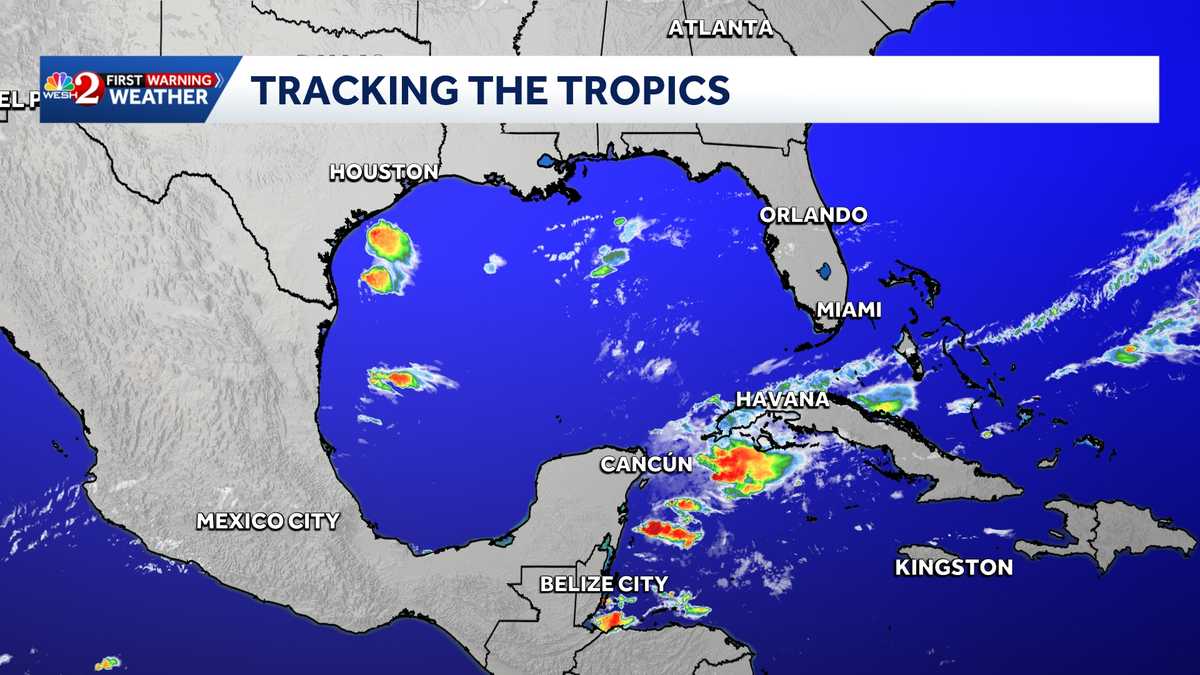 Chris develops into hurricane off U.S. east coast