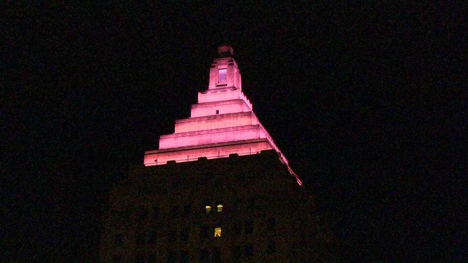 Pittsburgh marks Breast Cancer Awareness Month with pink lights downtown