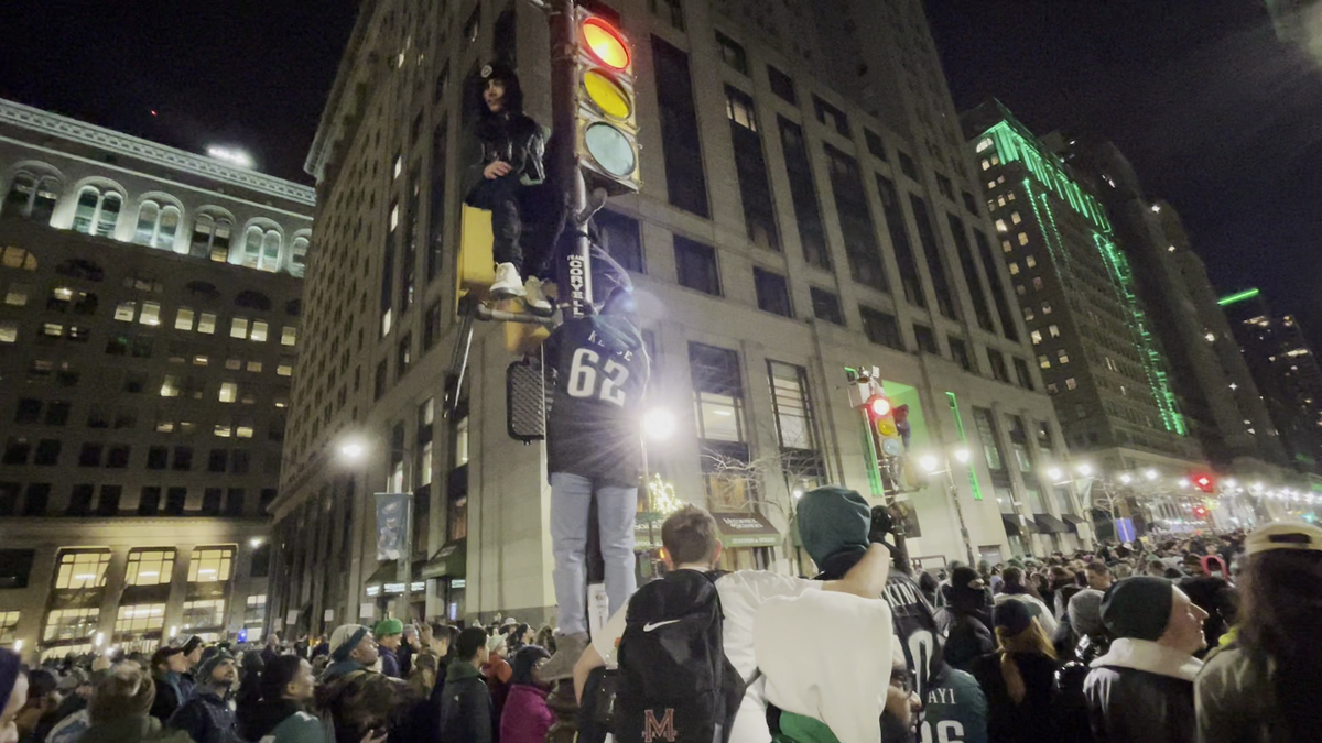 Brock roast,' jeers and cheers: See Eagles fans gear up for the NFC  championship game