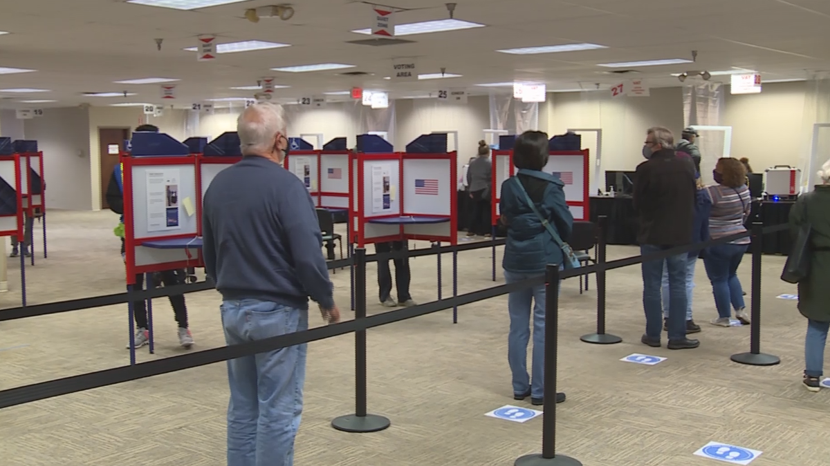 Hamilton County hits record for early voting with over 50,000 inperson