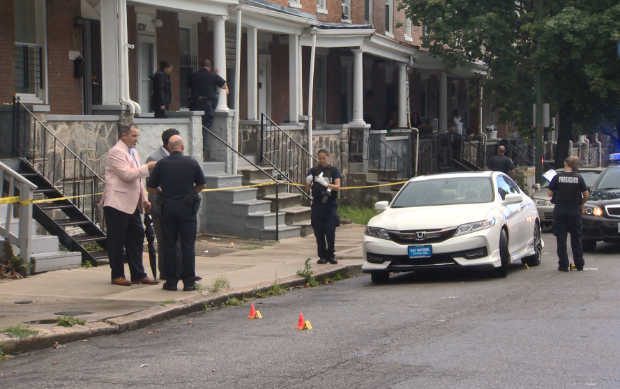 Man Dies After Being Shot Inside Car