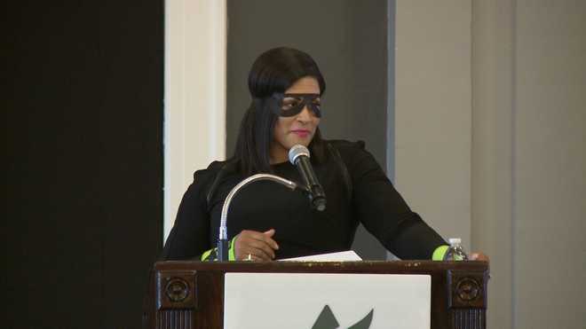 WLKY's Monica Hardin featured as 100 Wise Women keynote speaker