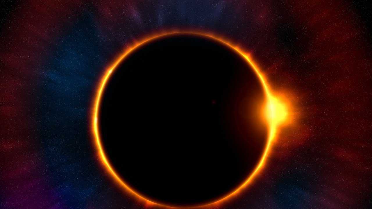An eclipse left him with permanent eye damage. Now he's warning others - Vimarsana News