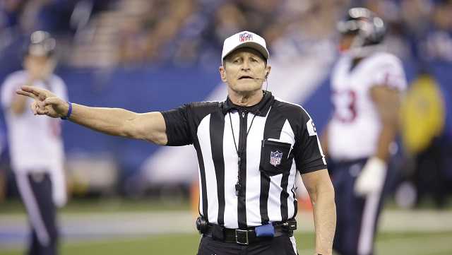 Ed Hochuli on his Physique, Cult Following & Infamous Chargers