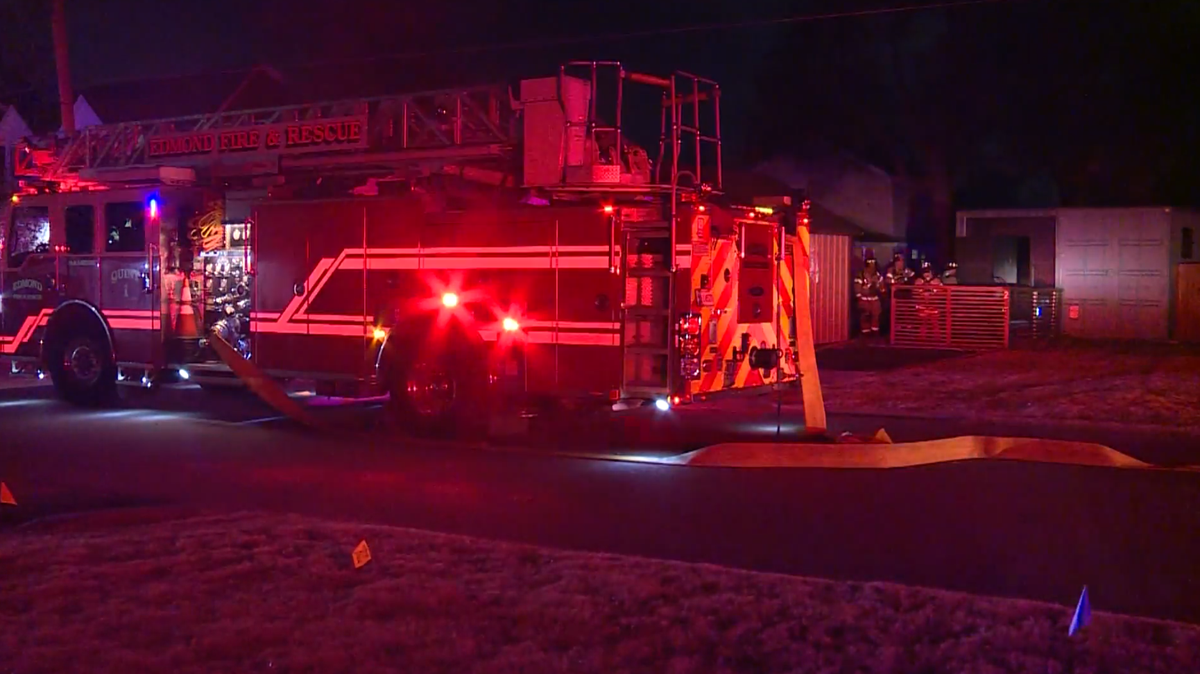 Edmond crews quickly put out fire after flames spark at home