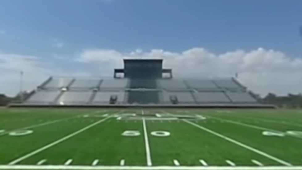 360 Video A look inside Edmond Santa Fe's football stadium