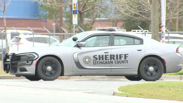 Georgia: Teen leads deputies on chase, crashes into patrol car - Vimarsana News