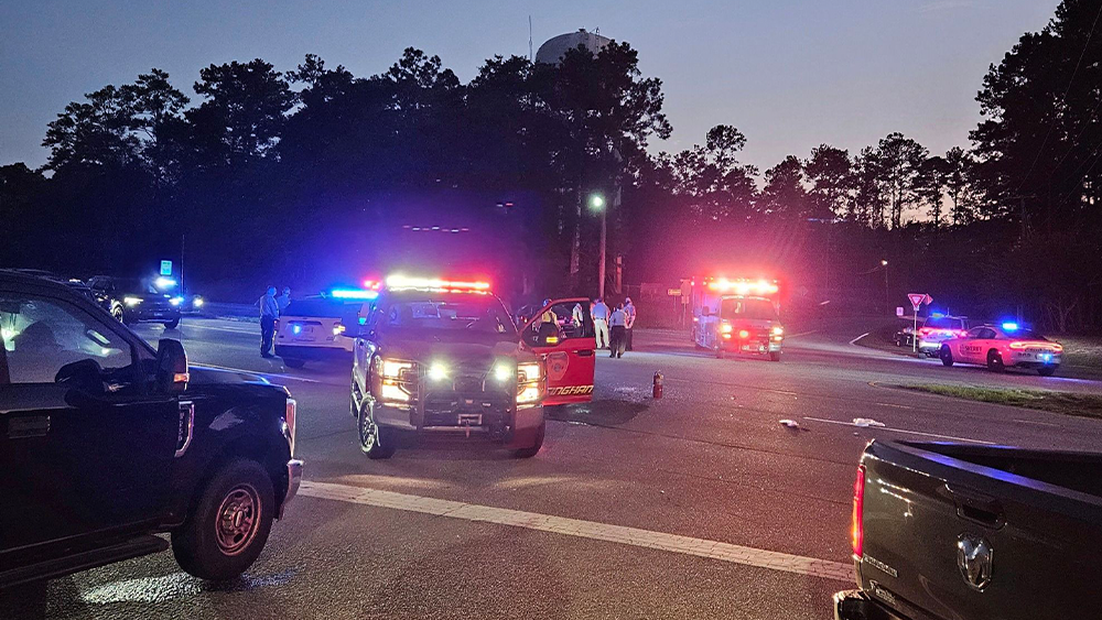 Effingham County: 1 airlifted, another hospitalized after crash - WJCL