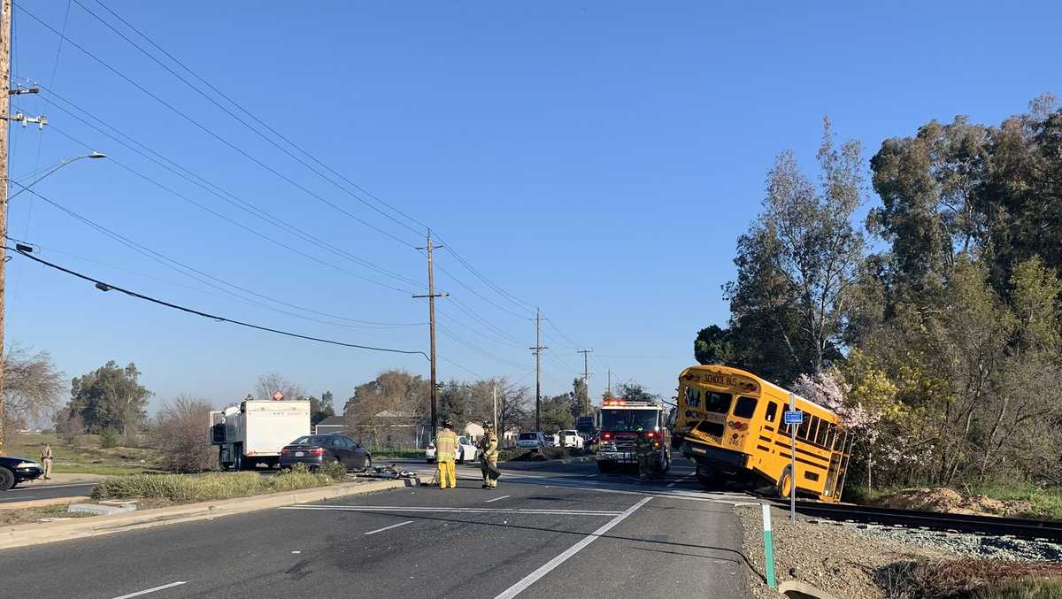 1 adult hospitalized after Sacramento County crash involving school bus