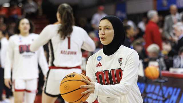 Hijab-wearing players in NCAA Tournament hope to inspire others - Vimarsana News