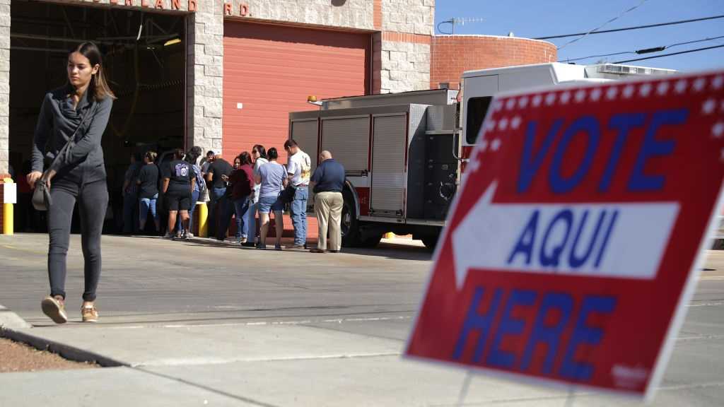 Photos: Americans turn out in record numbers for midterm elections