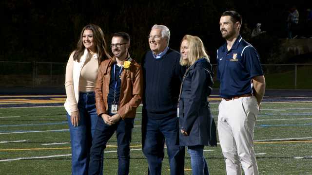 WTAE's Elena LaQuatra honored by Mt. Lebanon High School - Vimarsana News