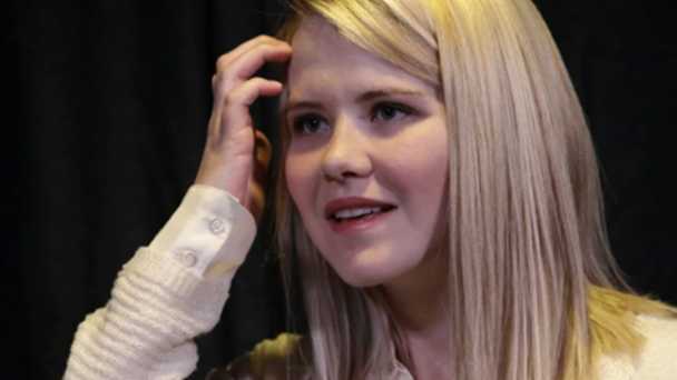 608px x 342px - Elizabeth Smart says porn made her 'living hell worse'