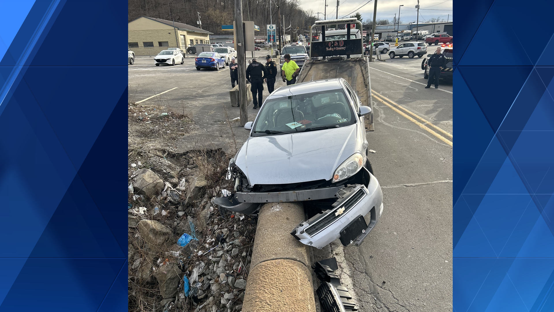 Belle Vernon woman arrested after crash hospitalizes two children