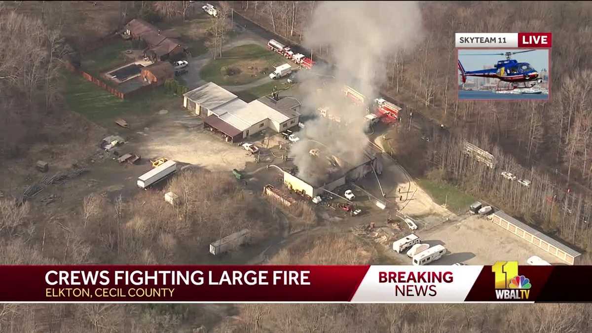 Roof collapses amid fire at building in Elkton