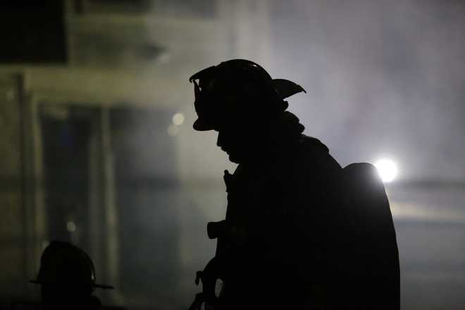 Crews battle early morning house fire in Ellicott City