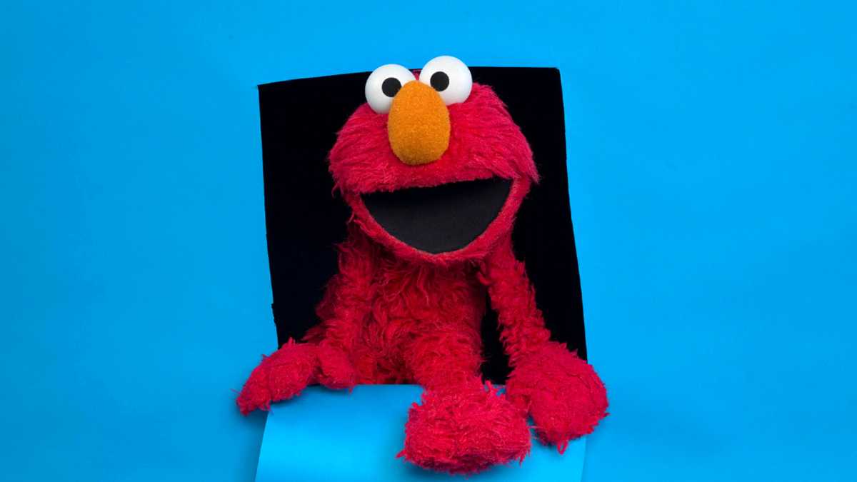 Elmo's 'How is everybody doing?' has big impact