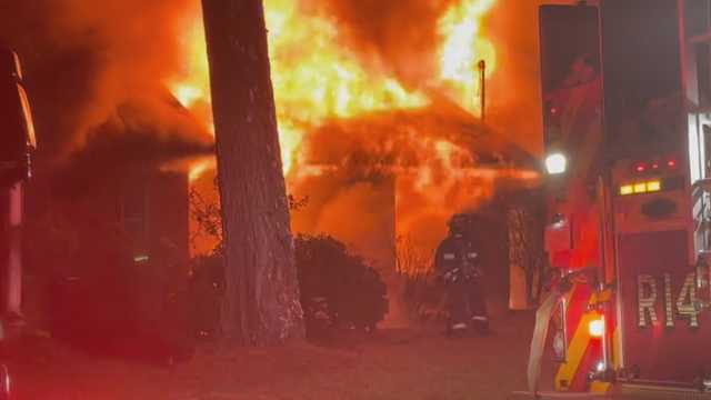 2 firefighters injured battling Jackson house fire - Vimarsana News