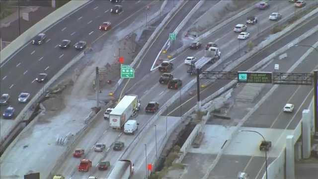 Westbound I-4 exit shifts to left side at Colonial Drive