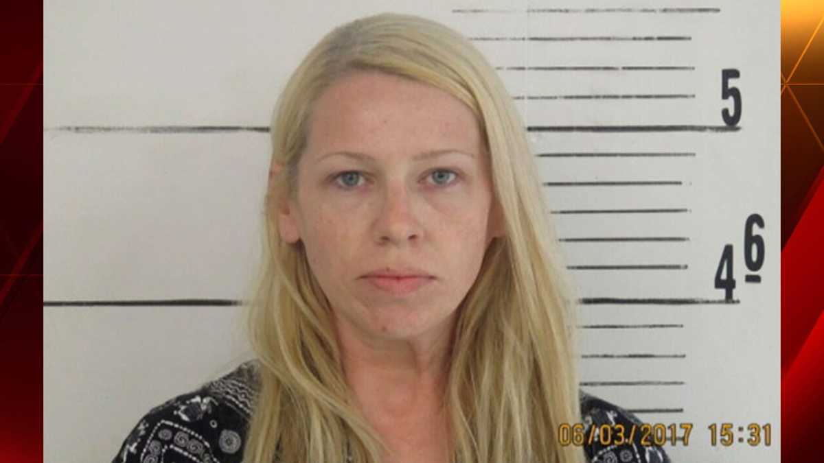 Ex-student teacher at Lamar gets prison for nude photos to 