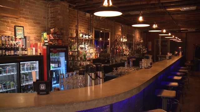 Bar owners sue Arkansas over coronavirus regulation - Vimarsana News