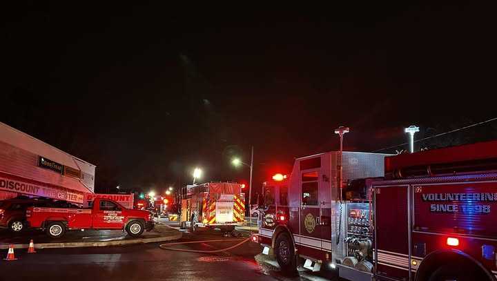Bellevue crash: 2 people dead in Allegheny County crash - WTAE