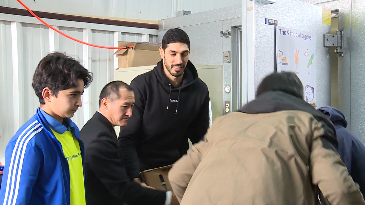 Former Thunder player Enes Kanter Freedom gives away 100 turkeys in Oklahoma