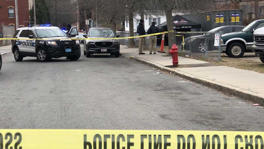 Man found dead in Lynn, homicide investigation underway